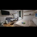 아파트 Brambilla's House *